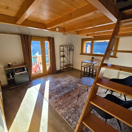 Le Nid D'aigle Бань